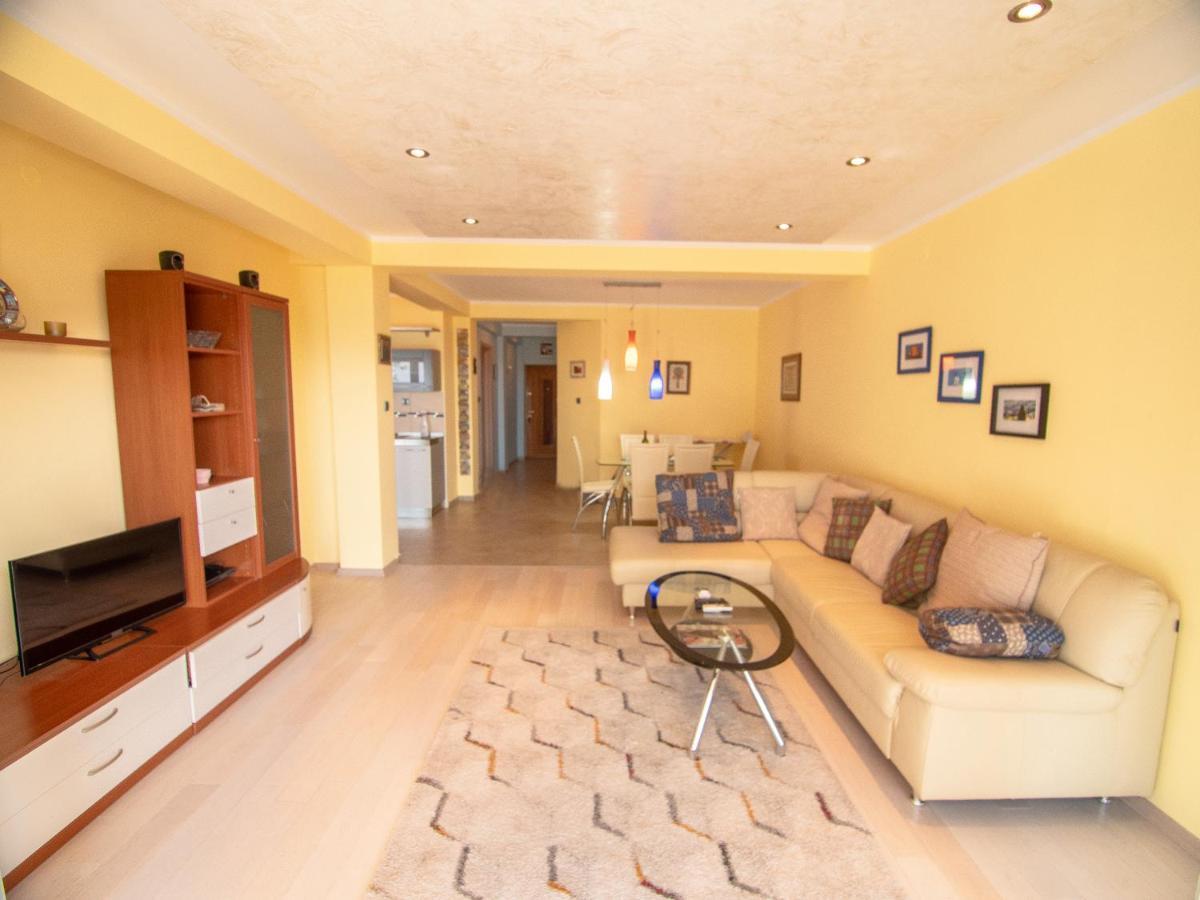Mum'S Apartment Petrovac Exteriör bild