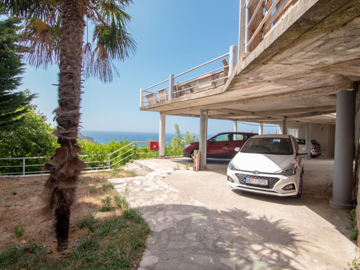 Mum'S Apartment Petrovac Exteriör bild